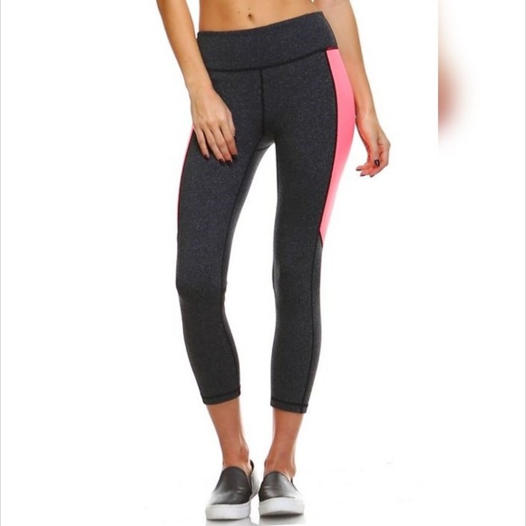 Colorblock Neon Capri Legings - Picture 3 of 5